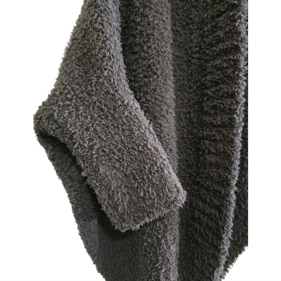 Barefoot Dreams CozyChic Shrug in Carbon Gray S/M Super Soft - Picture 4 of 9